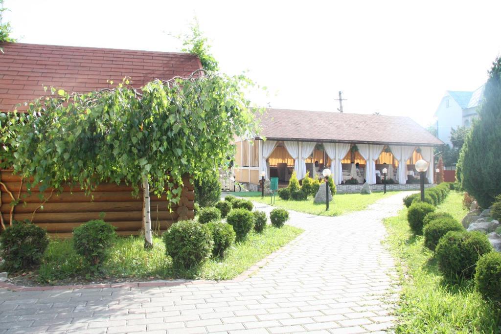 Europe Hotell Uzjhorod Exteriör bild